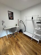 KC Hostings - Prestige Apartments