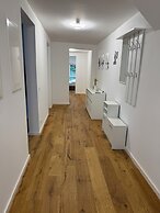 KC Hostings - Prestige Apartments