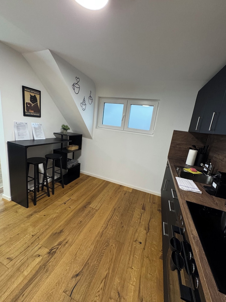 KC Hostings - Prestige Apartments