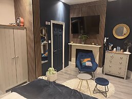 Aimi Residence