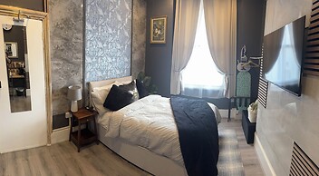 Aimi Residence