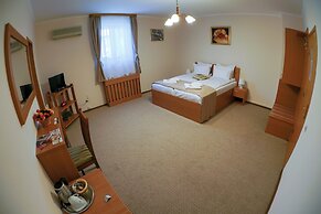Bucharest Downtown Inn