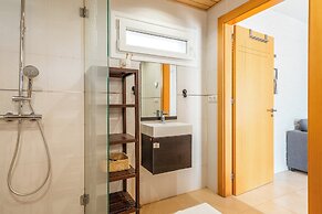 Spacious 3BR Villa with pool and views