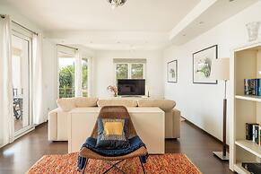 Spacious 3BR Villa with pool and views
