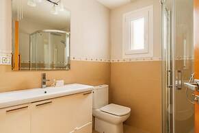 Spacious 3BR Villa with pool and views