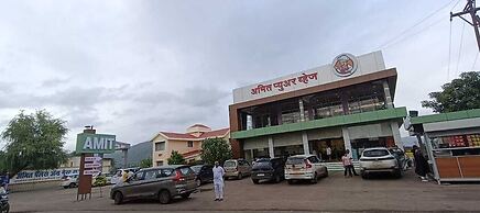 Hotel Amit Palace