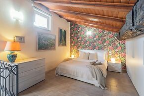Domus in Como by Rent all Como