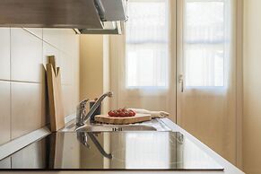 Domus in Como by Rent all Como