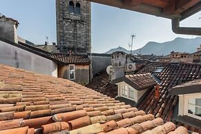 Domus in Como by Rent all Como