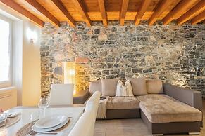 Domus in Como by Rent all Como