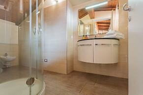 Domus in Como by Rent all Como