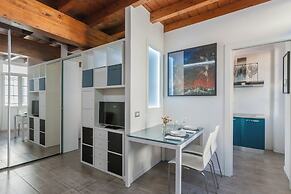 Domus in Como by Rent all Como