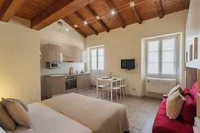 Domus in Como by Rent all Como