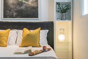 Domus in Como by Rent all Como