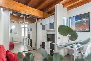 Domus in Como by Rent all Como