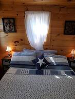 Captain's Quarters, 1.5 Miles to Downtown Ogunquit!