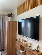 Room-luxury Condo-sea View- Near Beach