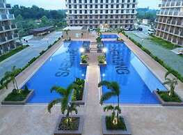 Room-luxury Condo-sea View- Near Beach