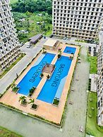Room-luxury Condo-sea View- Near Beach