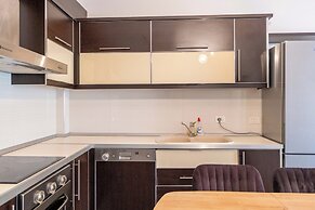 Tirent Apartment Komuna Parisit 2
