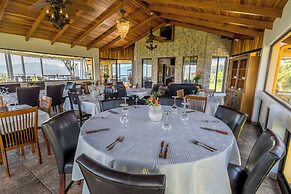 Hotel Barons Resort