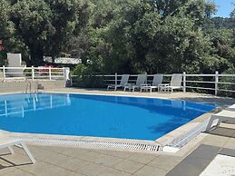 Olga's Sea View Studios -500m from Ipsos