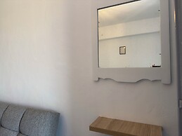 Olga's Sea View Studios -500m from Ipsos