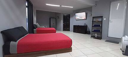 LA PATRONA HOSTAL