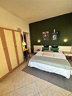 Hotel La Riviera