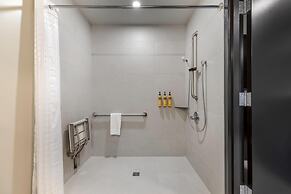 Best Western Plus Neepawa Hotel