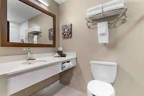 Best Western Plus Neepawa Hotel