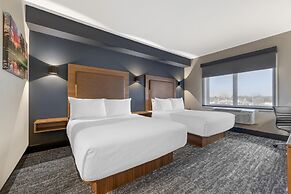 Best Western Plus Neepawa Hotel