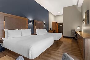 Best Western Plus Neepawa Hotel