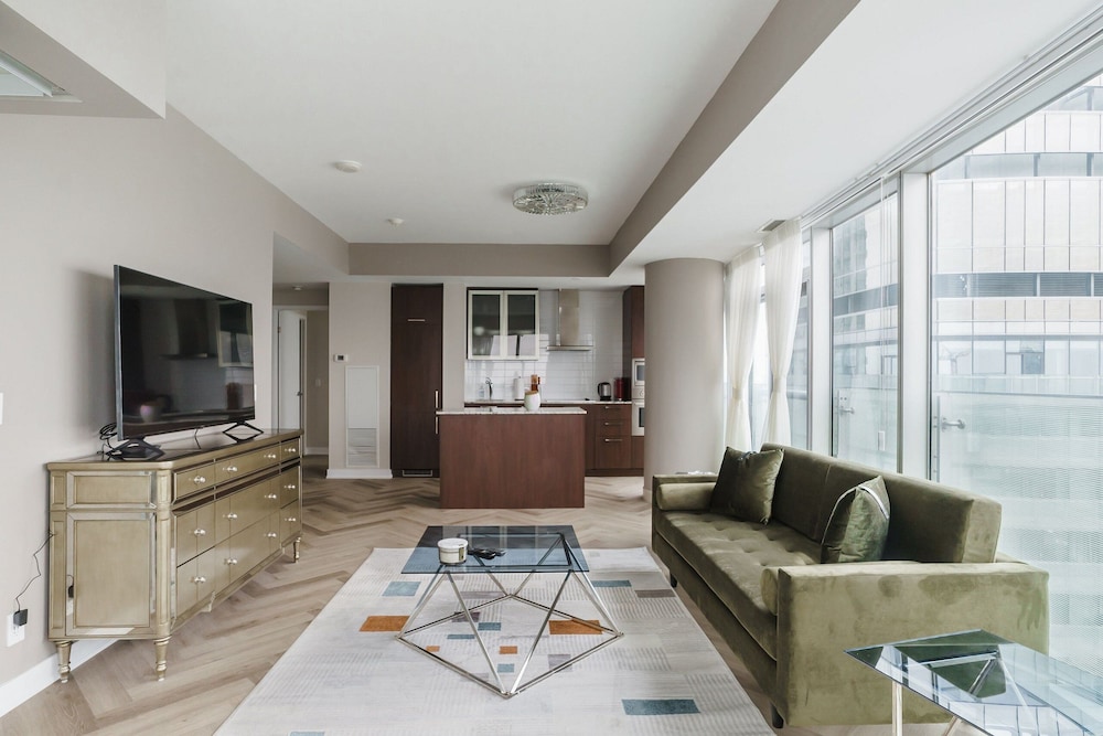 Lanterra Downtown