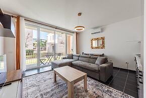 Blue Haven Talea Beachfront With Pool Access