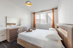 Blue Haven Talea Beachfront With Pool Access