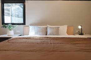 BnB98 Silom Hotel