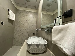 Luxe Stays