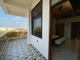 Luxe Stays