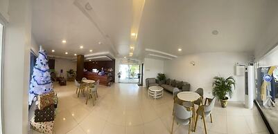 HOTEL THE MIR