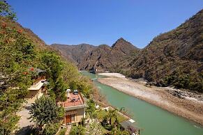 Raga on the Ganges