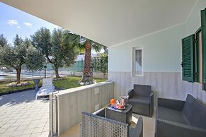 Stella Marina Residence
