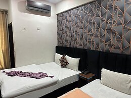 Prime Inn Hotel