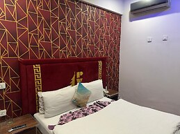 Prime Inn Hotel