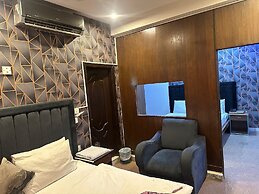 Prime Inn Hotel