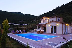 Medis Vilları