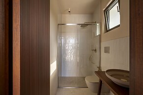 Botanico Villa & Suites