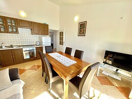 Apartman Mare 1