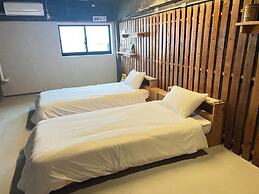 Re PORT HOTEL