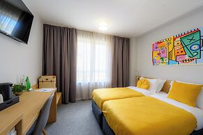 LOCATION HOTEL